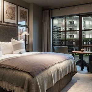 Kamer met een King Size Bed